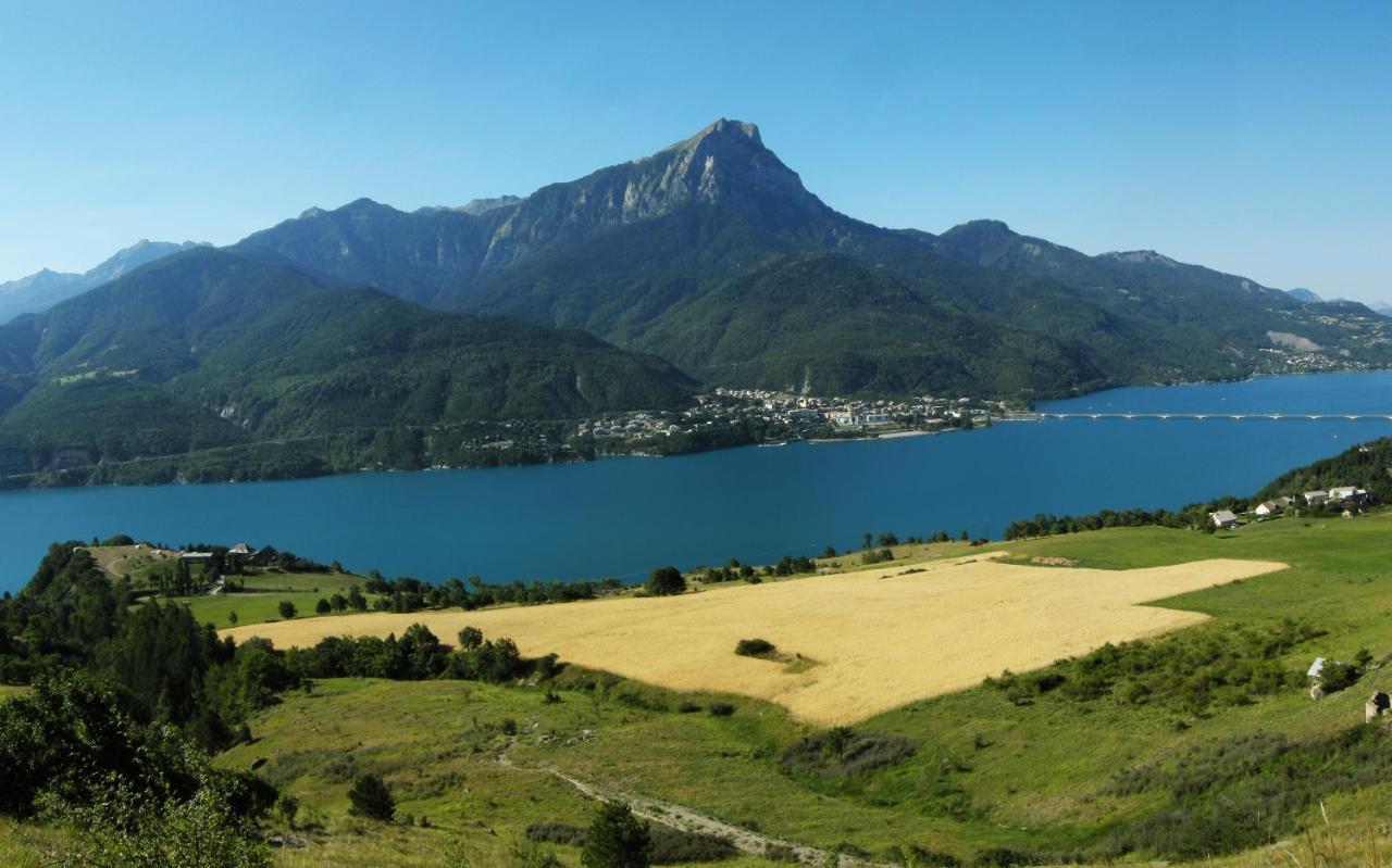 les Jéhans Chateauroux-les-Alpes Exterior foto